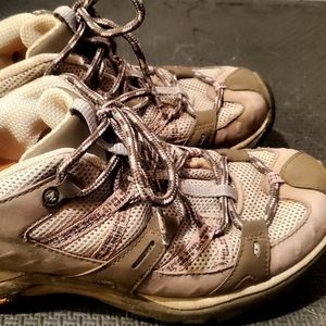 MERRELL hiking shoes